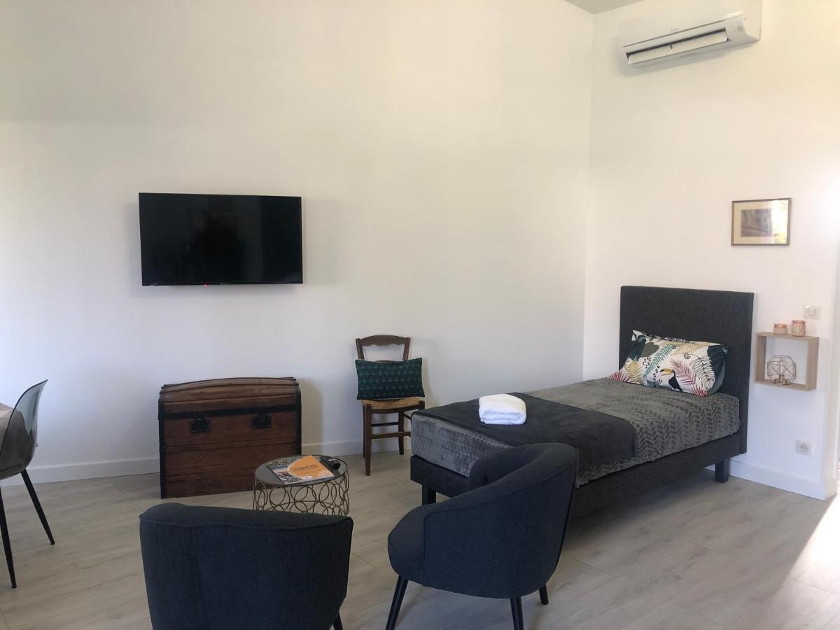 Chambre D'Hotes Les Bacquerins Sainte-Helene  Екстериор снимка